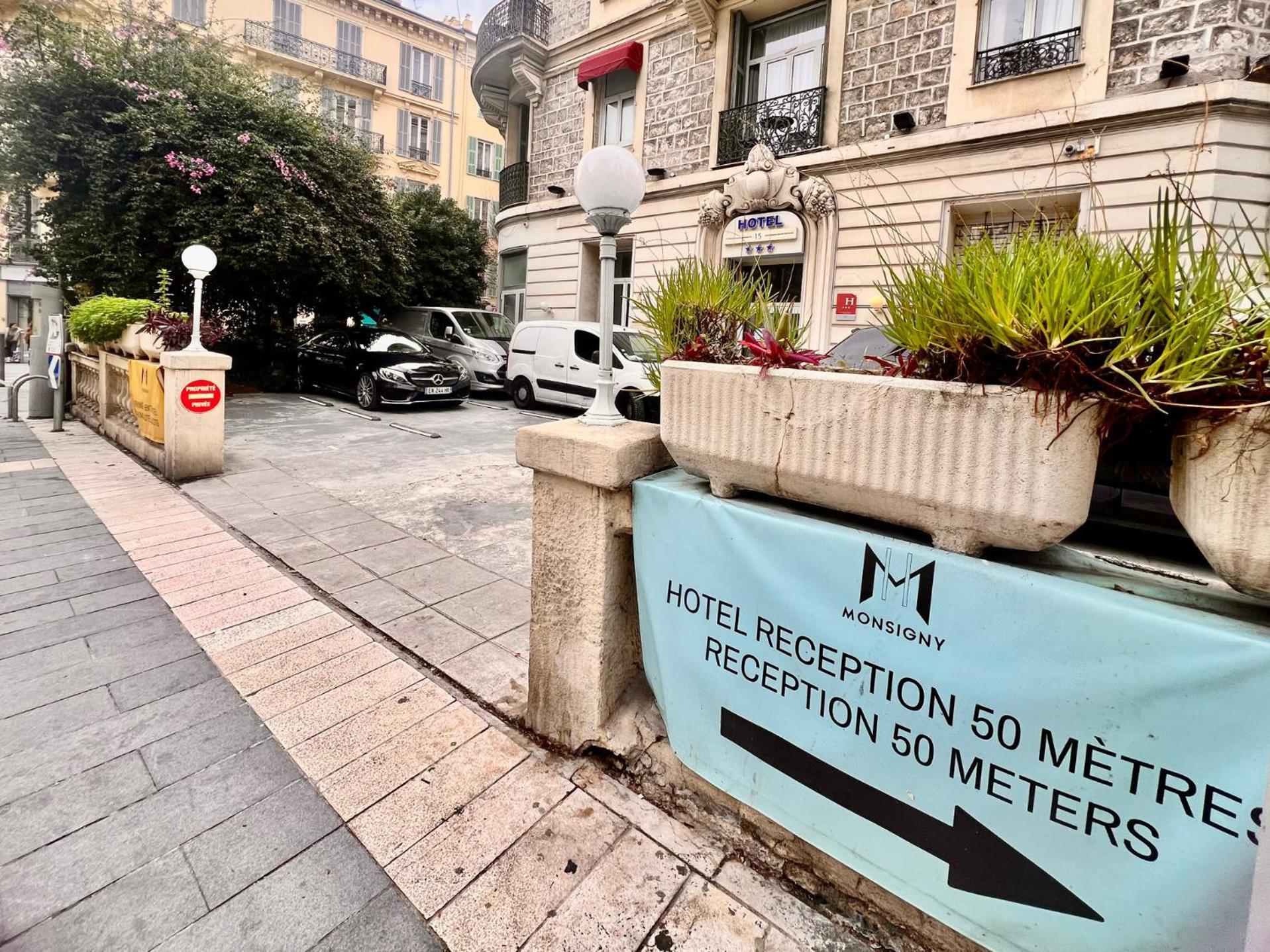 Apartment Malaussena - Reception 24&7 - Center Liberation Niza Exterior foto